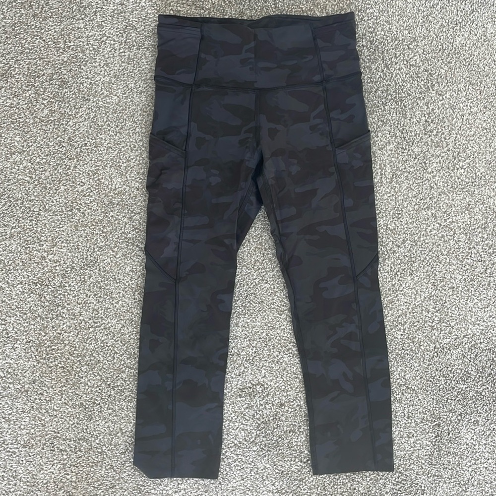 Fast and Free Cropped High Rise Legging